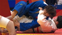 ASIAD 2026: Bị đối thủ Trung Quốc cắn, Maeda Rin vẫn giành HCV judo